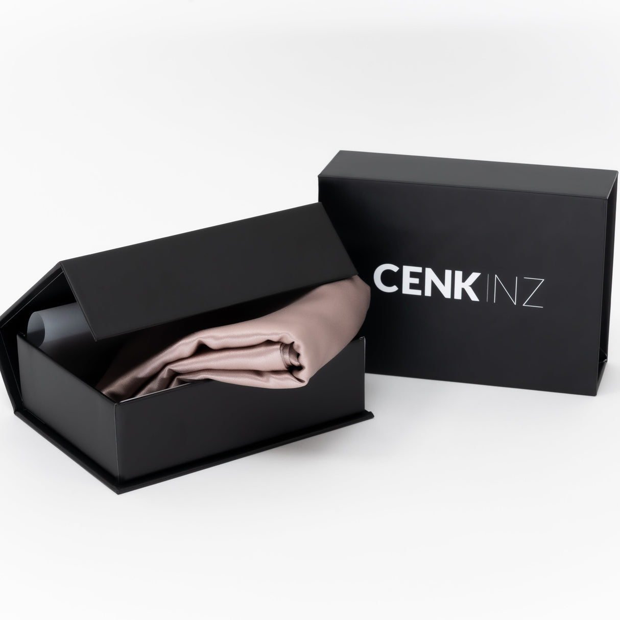 Reiner Seidenkissenbezug