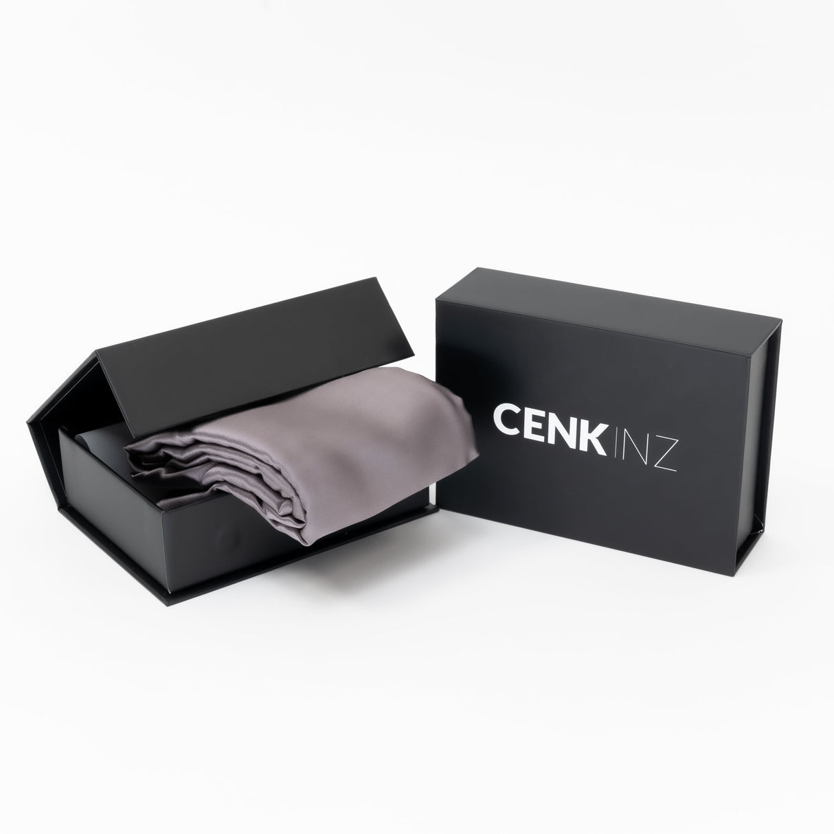 Reiner Seidenkissenbezug